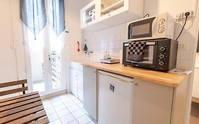 Appartement Avec Terrasse 4 Minutes Gare Et Tram
